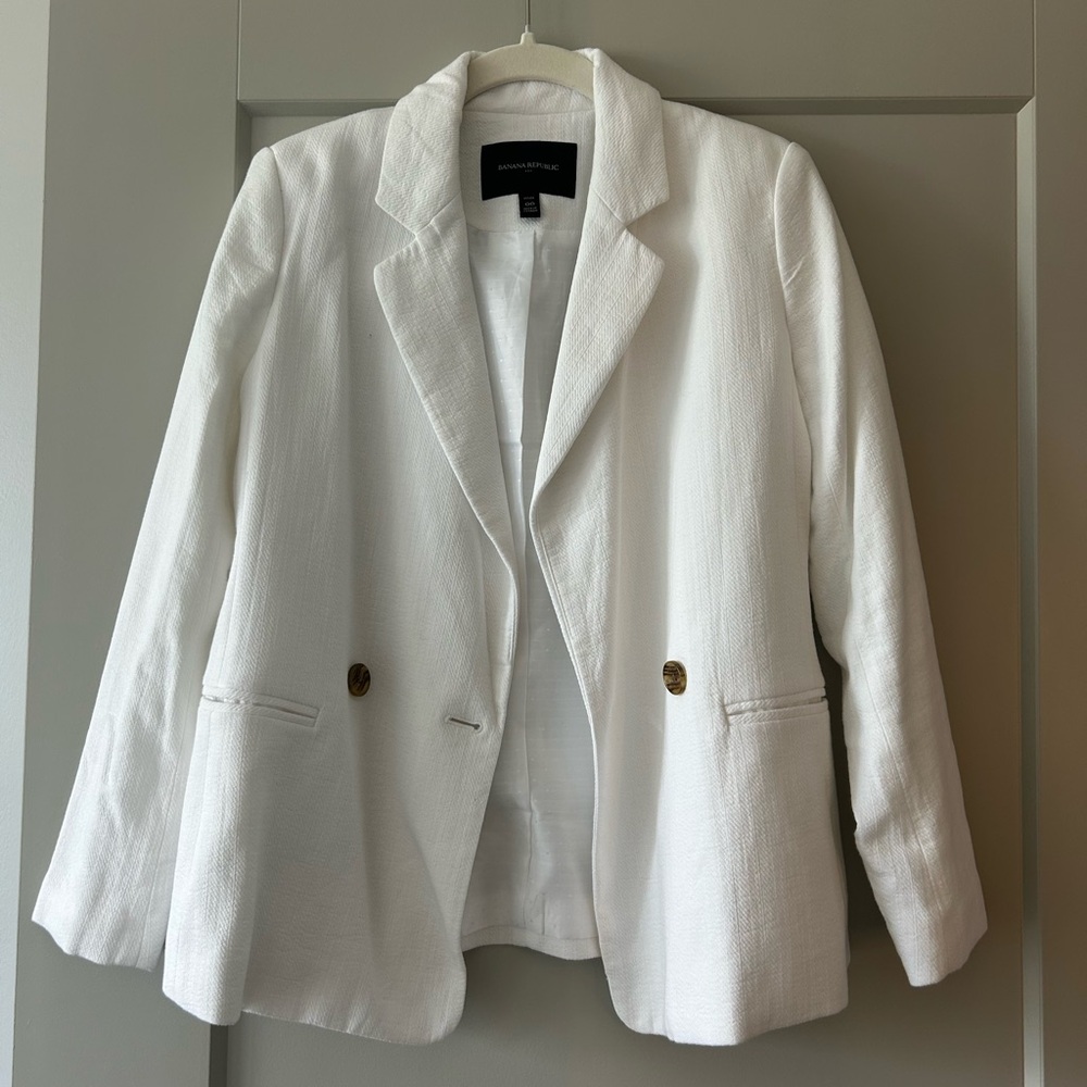 Banana Republic Classic White Blazer
